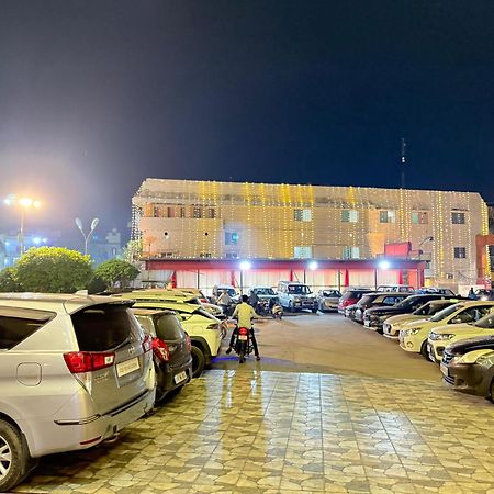 Hotel Emperor Paradise Bilaspur  Luaran gambar