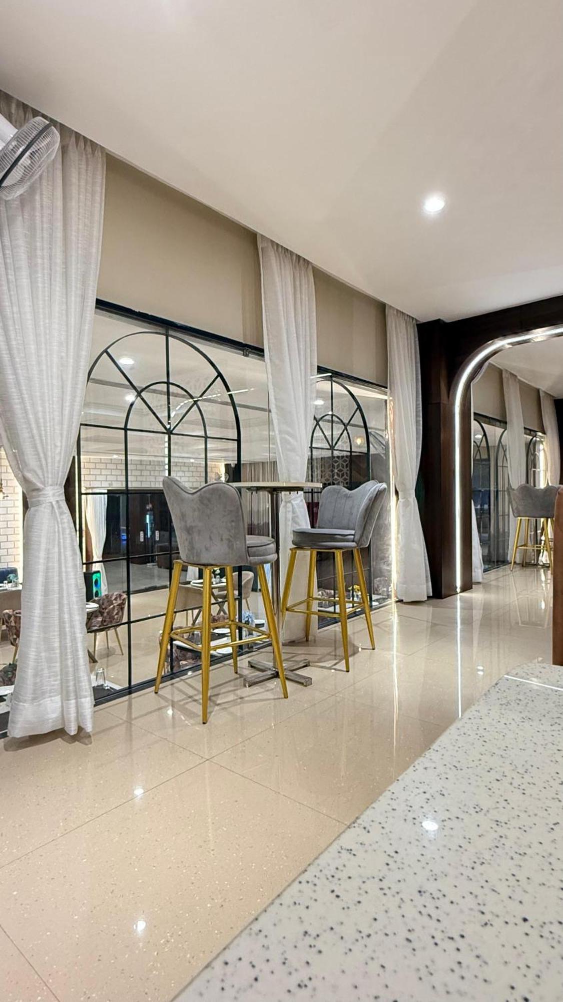 Hotel Emperor Paradise Bilaspur  Luaran gambar